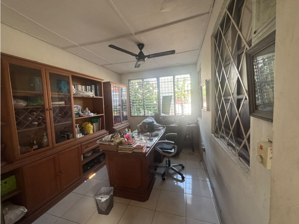ARRIENDO CASA COMERCIAL LAS DELICIAS — foto 3