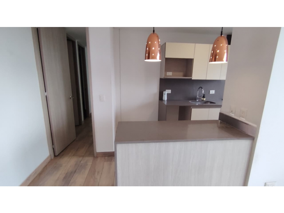 VENTA APARTAMENTO PORTAL DE GENOVES — foto 3