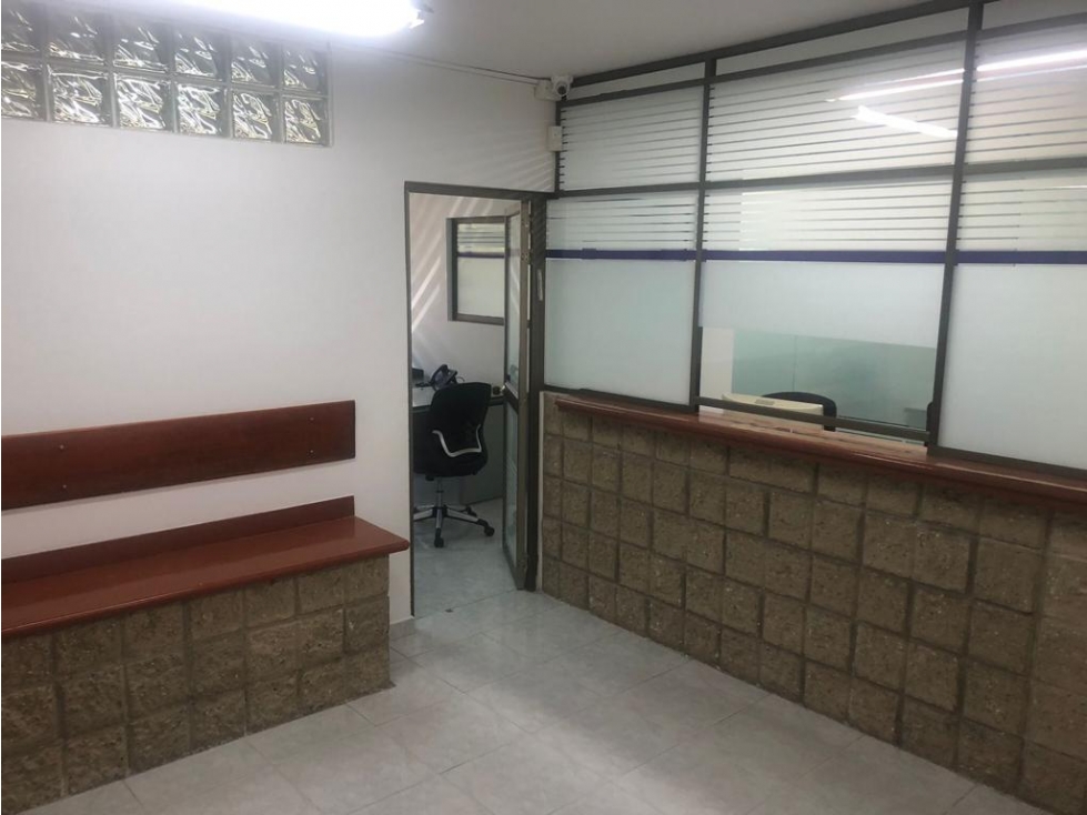 ARRIENDO OFICINA AMOBLADA EL PRADO — foto 4