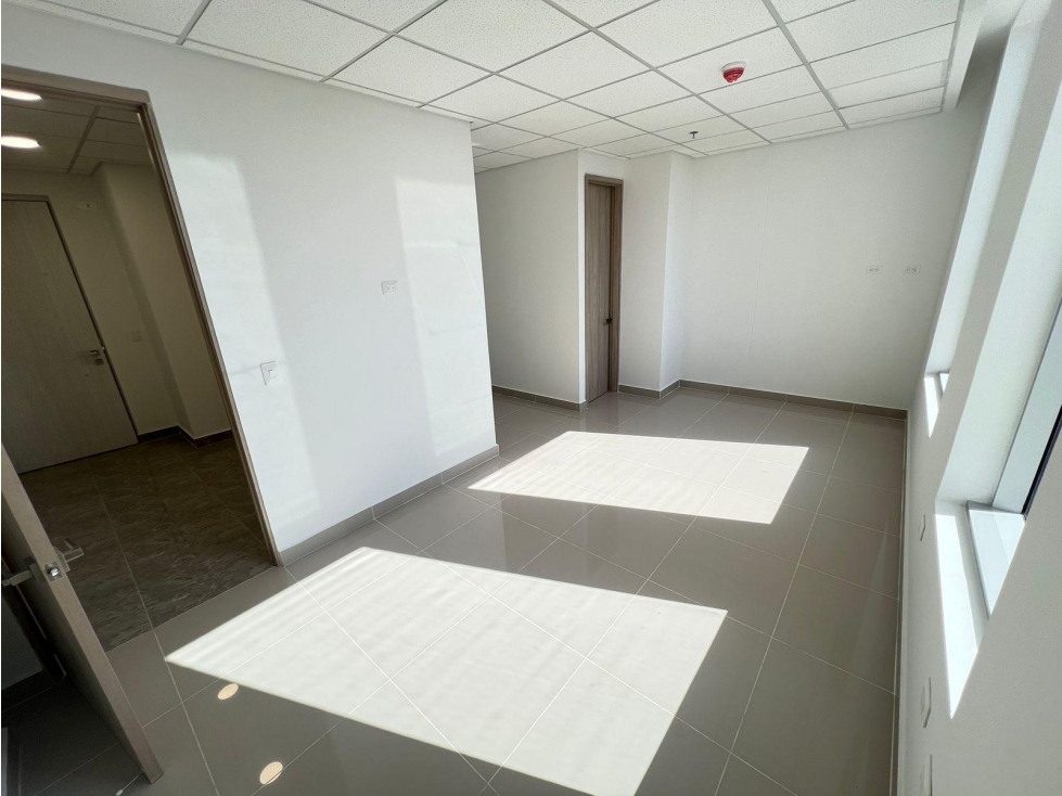VENTA CONSULTORIOS SECTOR PORTO AZUL — foto 3