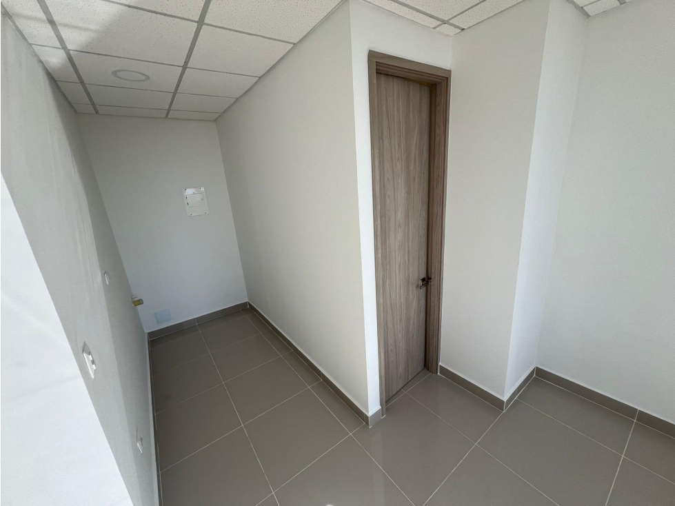 VENTA CONSULTORIOS SECTOR PORTO AZUL — foto 2