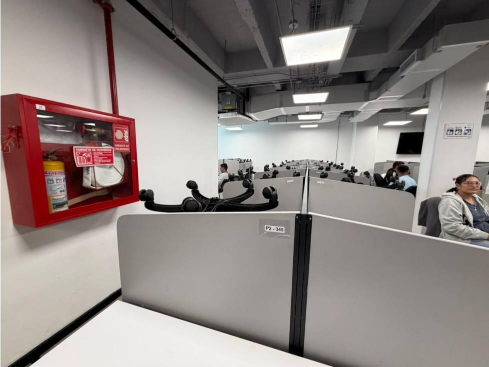 ARRIENDO OFICINAS Y ESPACIOS CALL CENTER ALTO PRADO - 6