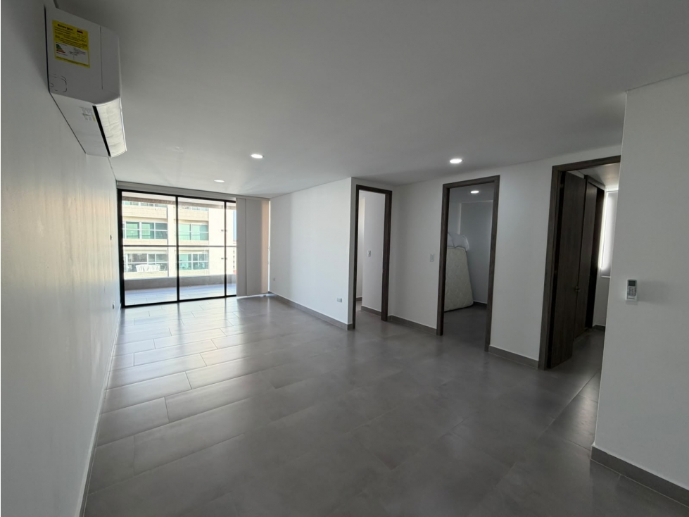 ARRIENDO APARTAMENTO CIUDAD JARDIN - 2