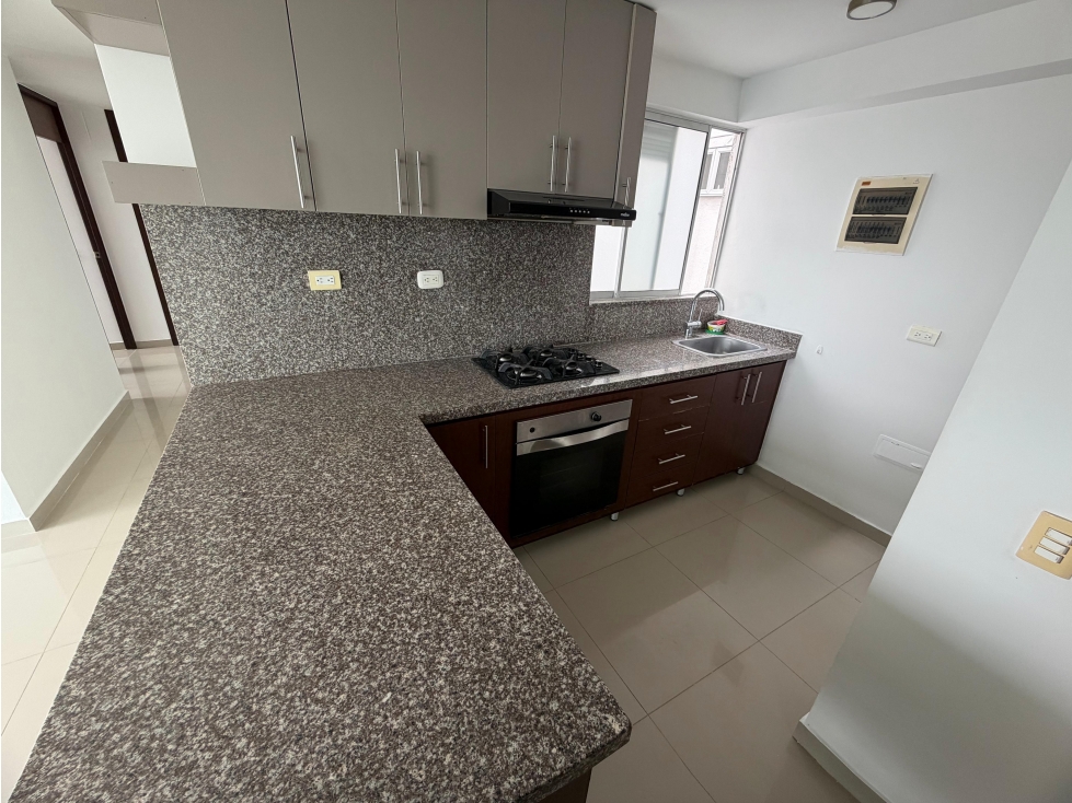 ARRIENDO APARTAMENTO VILLA CAROLINA - 2