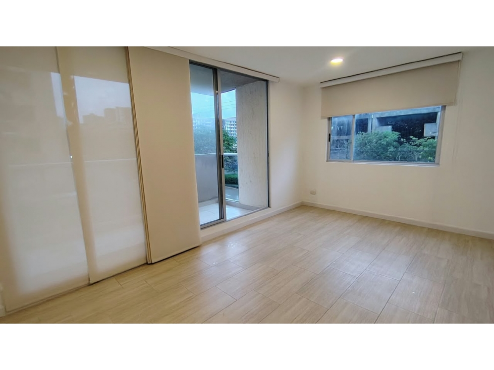 ARRIENDO APARTAMENTO RIO ALTO — foto 2