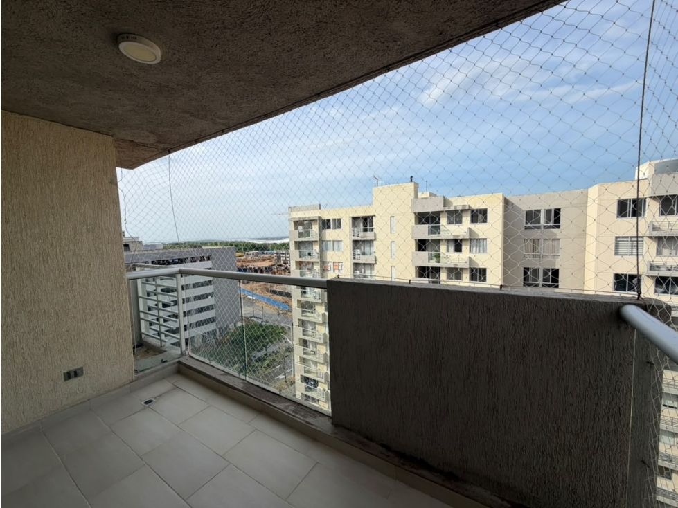 ARRIENDO APARTAMENTO RIO ALTO — foto 2