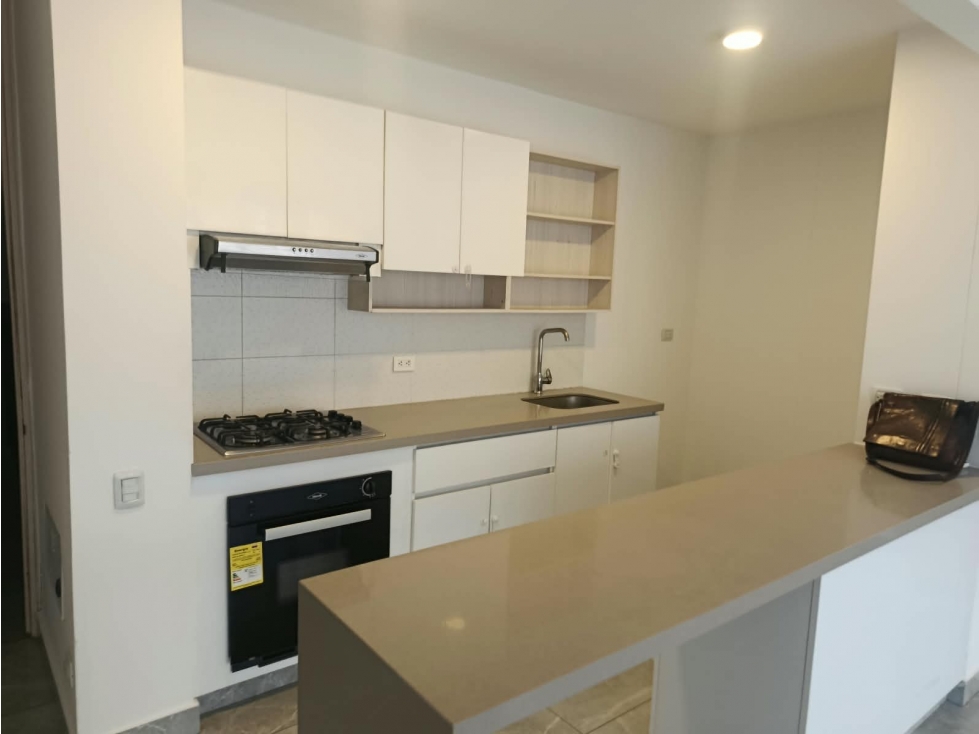 VENTA APARTAMENTO RIO ALTO — foto 3