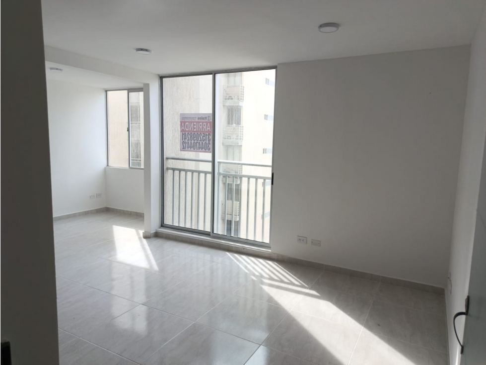 ARRIENDO APARTAMENTO ALAMEDA DEL RIO
