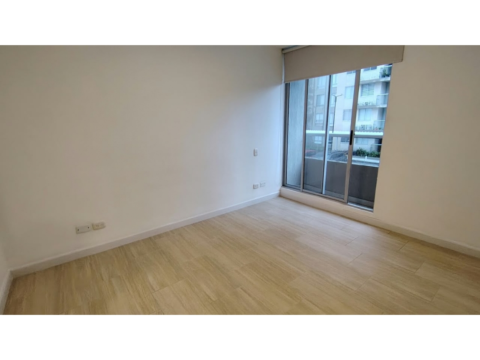 ARRIENDO APARTAMENTO RIO ALTO — foto 6