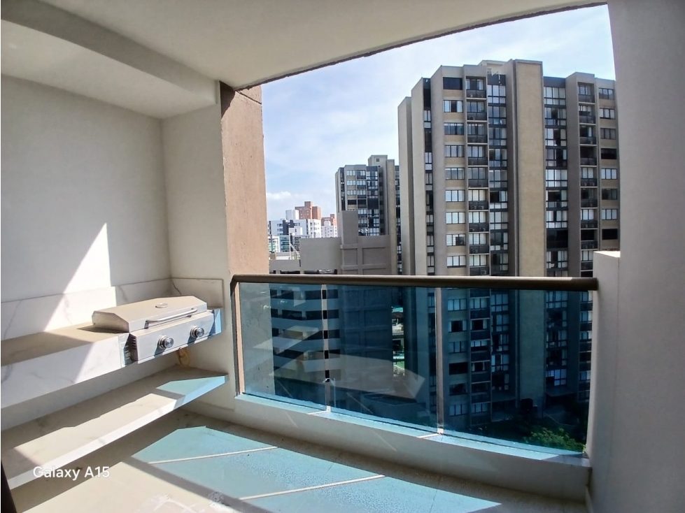 ARRIENDO APARTAMENTO RIO ALTO