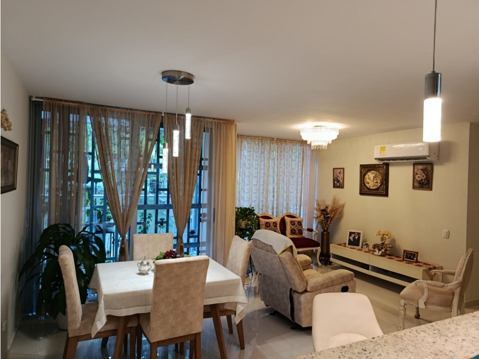 VENTA APARTAMENTO MIRAMAR - 1