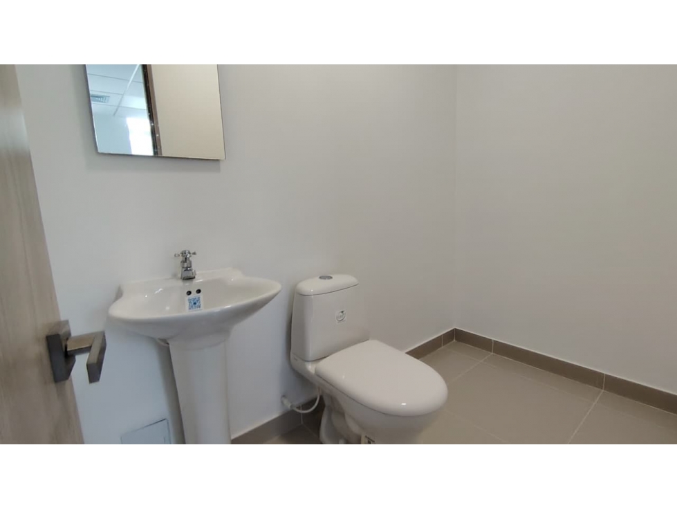 ARRIENDO CONSULTORIOS SECTOR PORTO AZUL canon+adm+IVA — foto 6