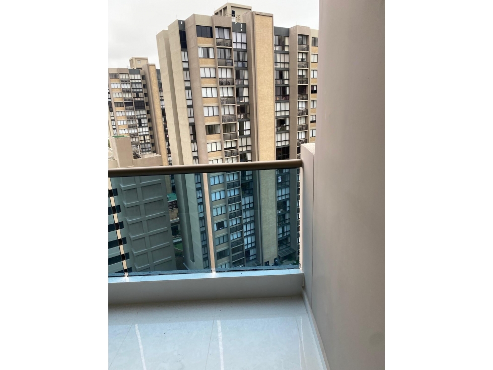 VENTA APARTAMENTO RIO ALTO — foto 2