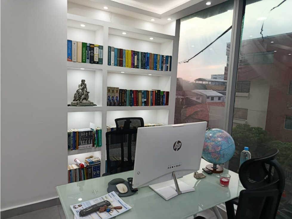 ARRIENDO OFICINA EN LAS DELICIAS