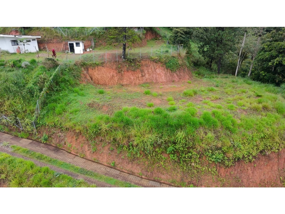 LOTE EN BARBOSA (ANTIOQUIA)