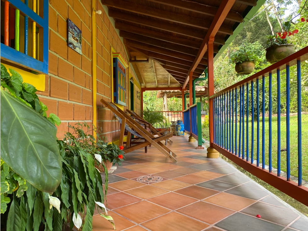 Finca en Fredonia (Marsella) - 4