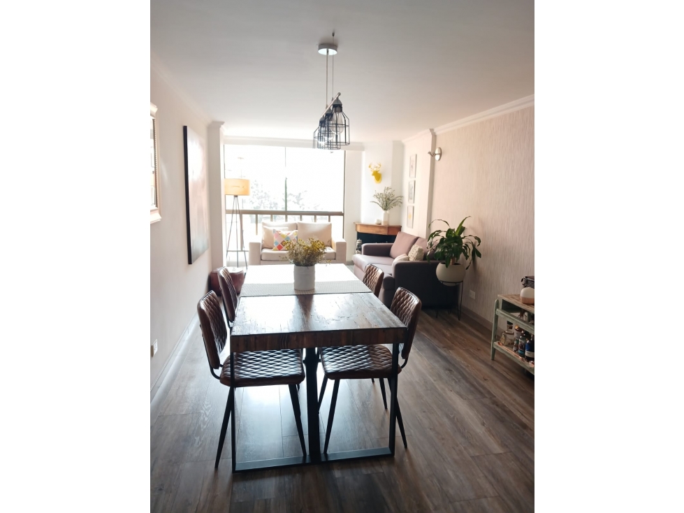 Arriendo apartamento en Cedritos 5to piso exterior — foto 2