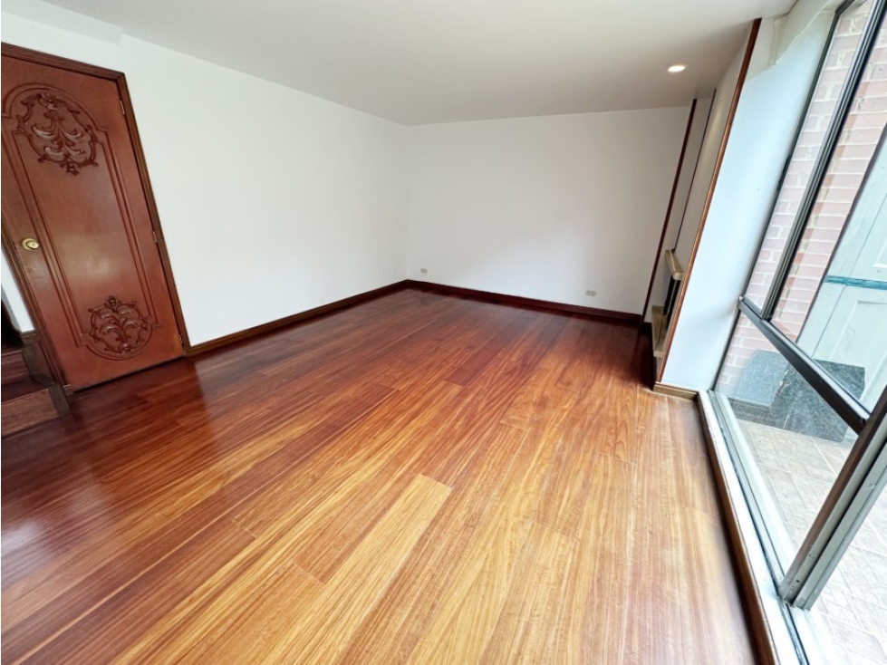MM244 - CASA EN CONJUNTO CERRADO EN LA COLINA — foto 3