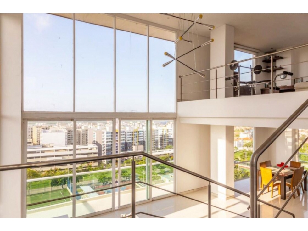 MBF153 VENDO EXCELENTE PENTHOUSE EN BARRANQUILLA