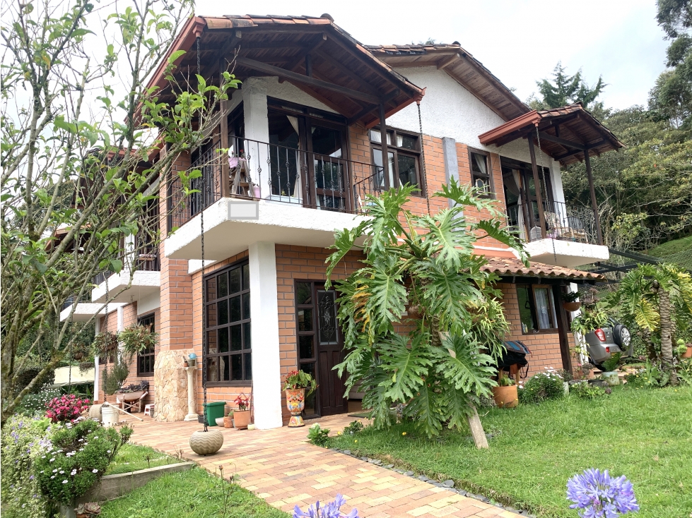 Venta Casa Campestre en El Retiro, Antioquia | Unidad cerrada