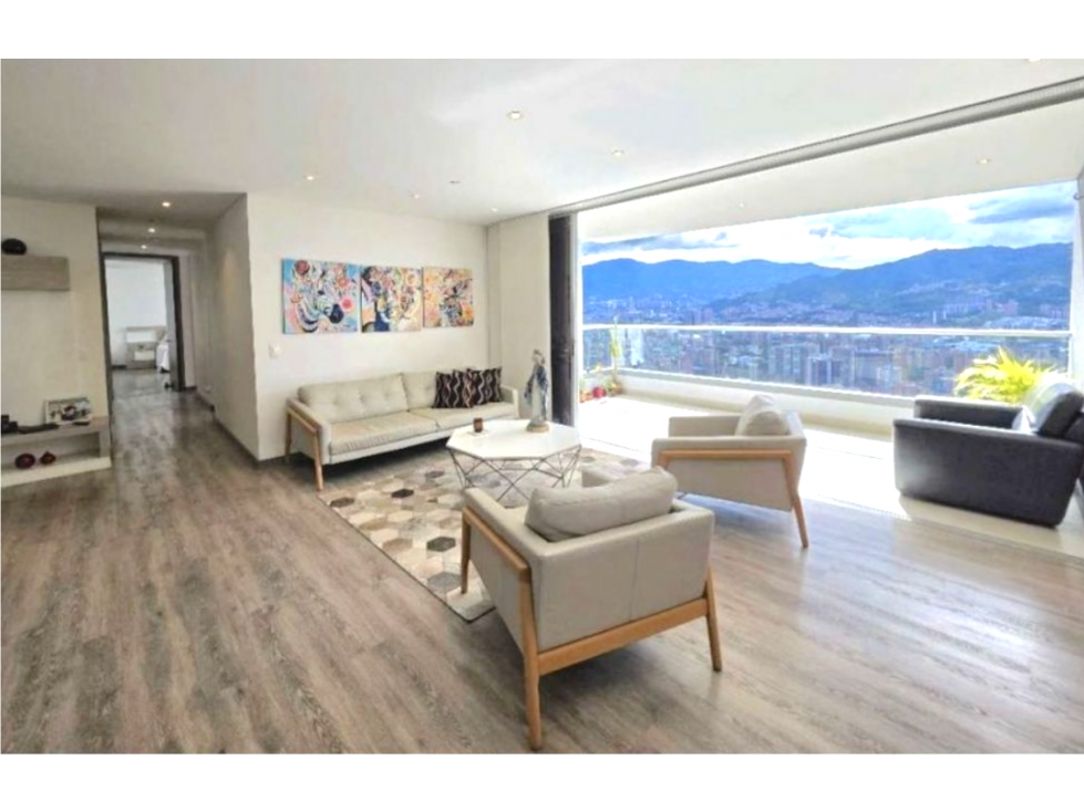 Apartamento en venta en Envigado, con 3 parqueaderos y súper vista — foto 6