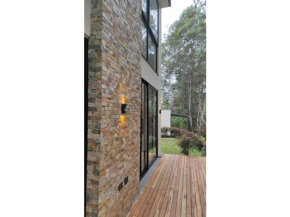 Venta de casa campestre en Rionegro con 4 alcobas y terraza — foto 6