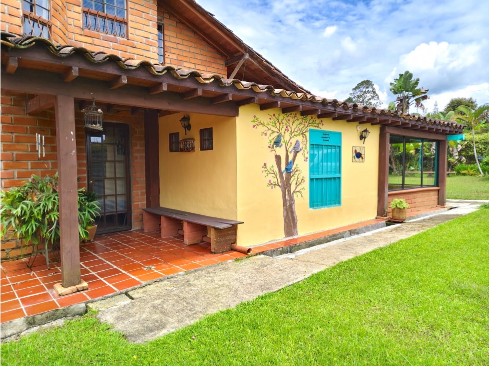 Venta de Finca en Marinilla, amoblada, rústica y con sabor a campo. — foto 5