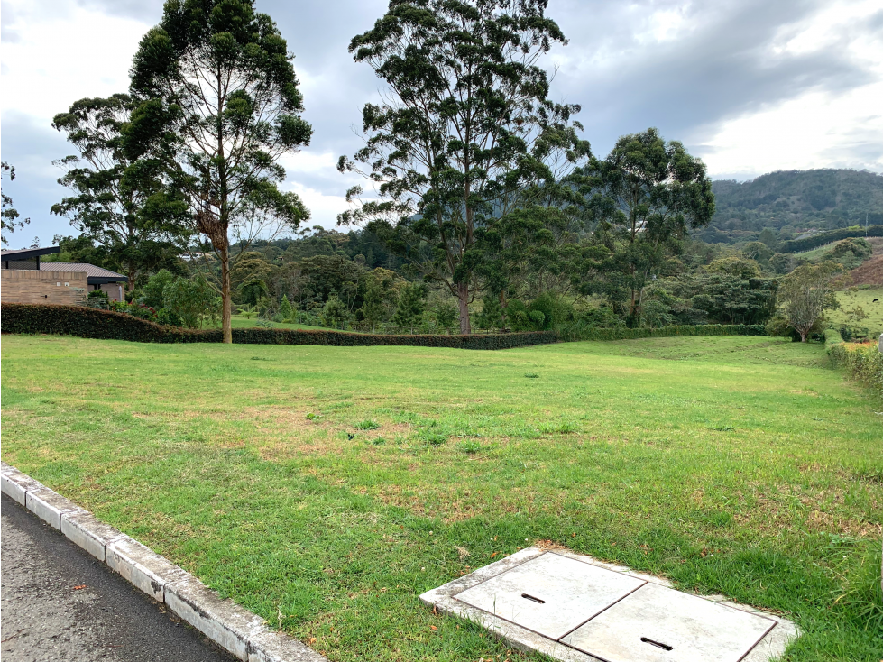 Lote en Venta Vía San Antonio La Ceja 3400 m2 planos — foto 2