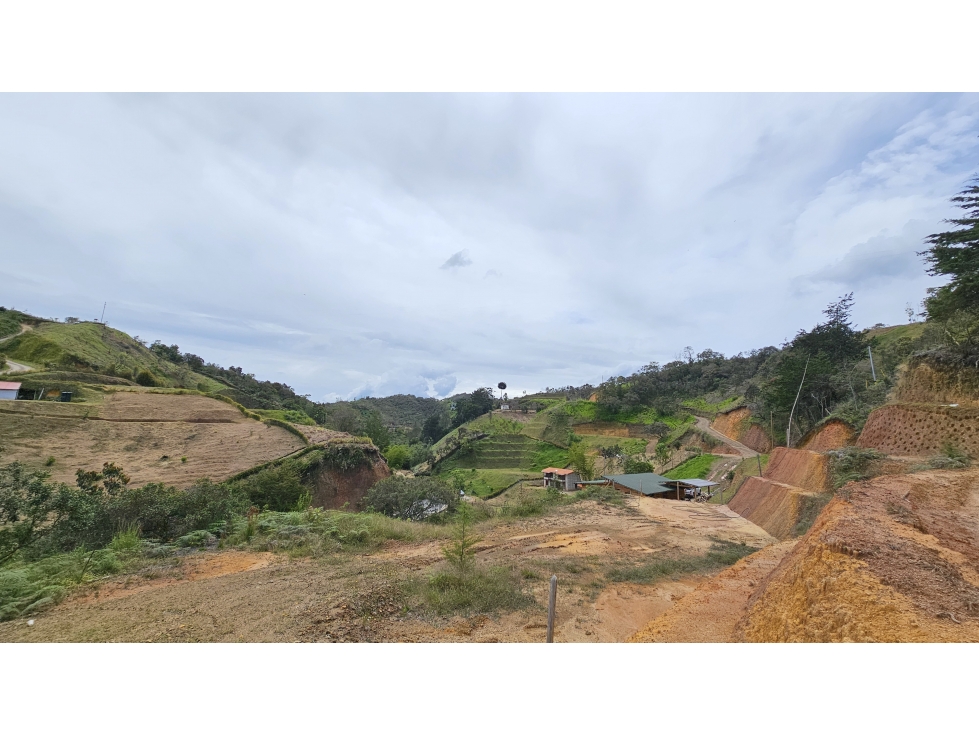 Venta lote San Vicente, Antioquia con agua natural y vista campestre — foto 3