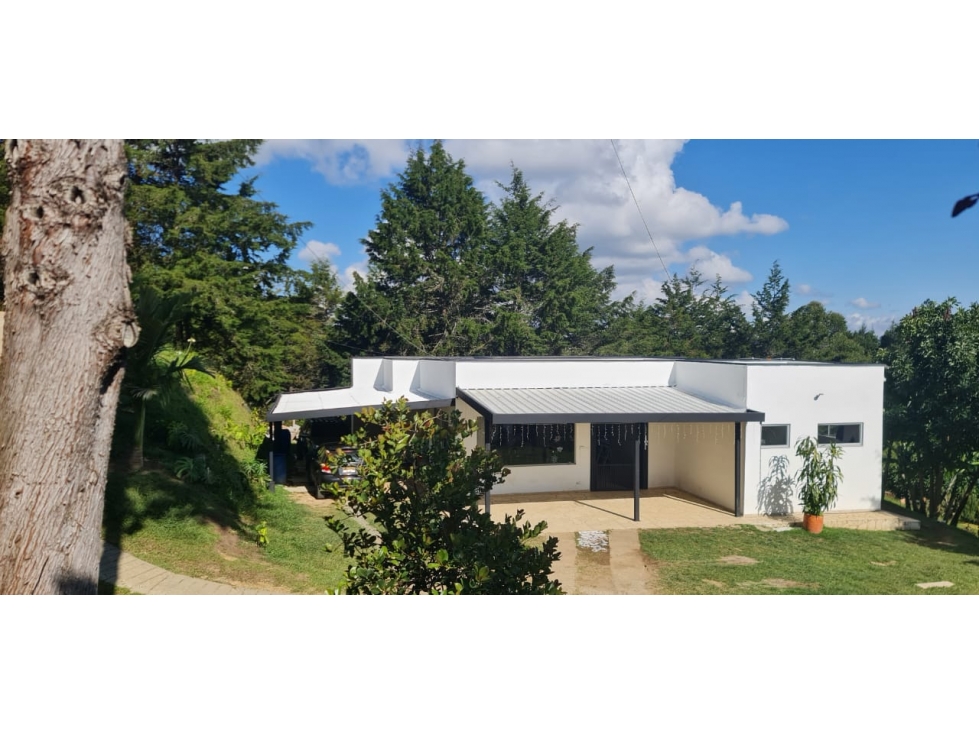 Venta casa campestre en Rionegro con 2 aptos en el mismo lote — foto 2