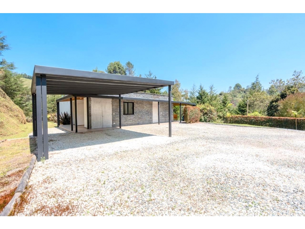 Venta casa campestre El Retiro, rodeada de naturaleza y moderna. — foto 2