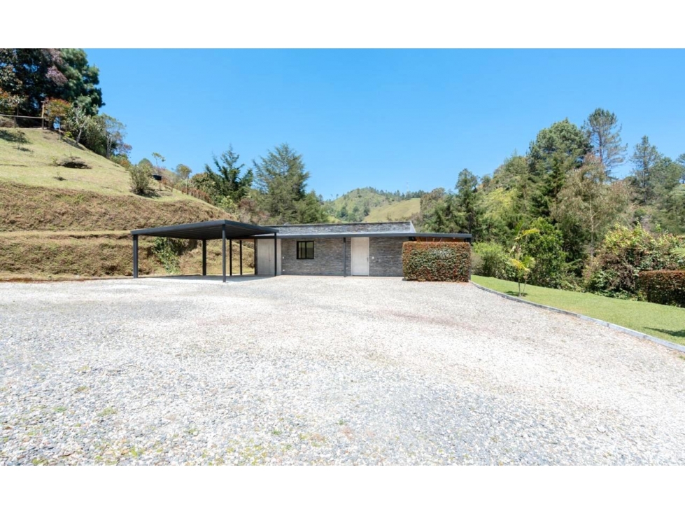 Venta casa campestre El Retiro, rodeada de naturaleza y moderna. — foto 4