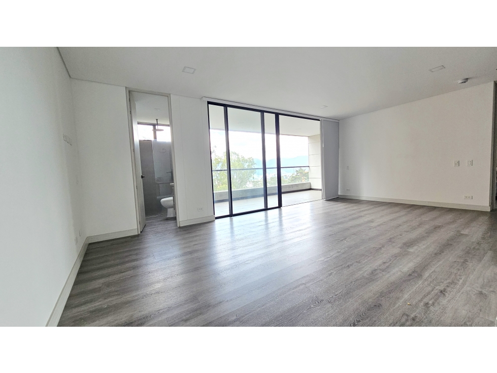 Apartamento Venta El Poblado, Medellín, nuevo y cerca a El Tesoro — foto 2
