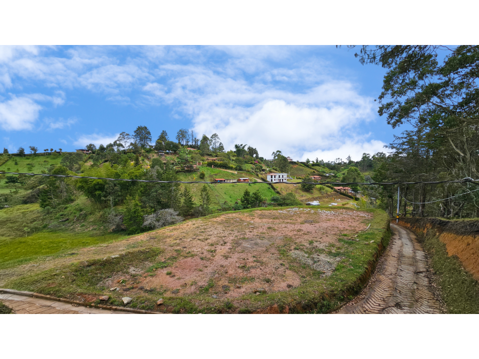 Venta de lote en San Vicente antes del pueblo, escrituras 100% - 6