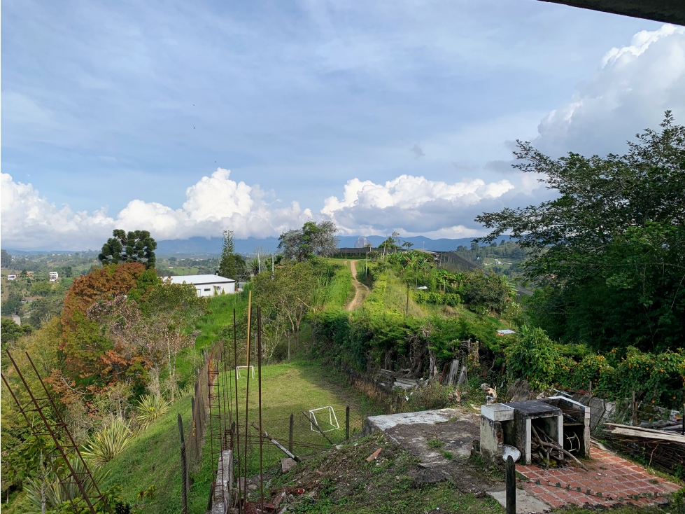 Venta de Finca/Hostal en el Peñol, con súper vista a la Represa - 6