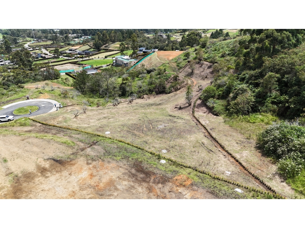 Venta de lote en La Ceja, 90% plano, vista y precio por debajo — foto 4