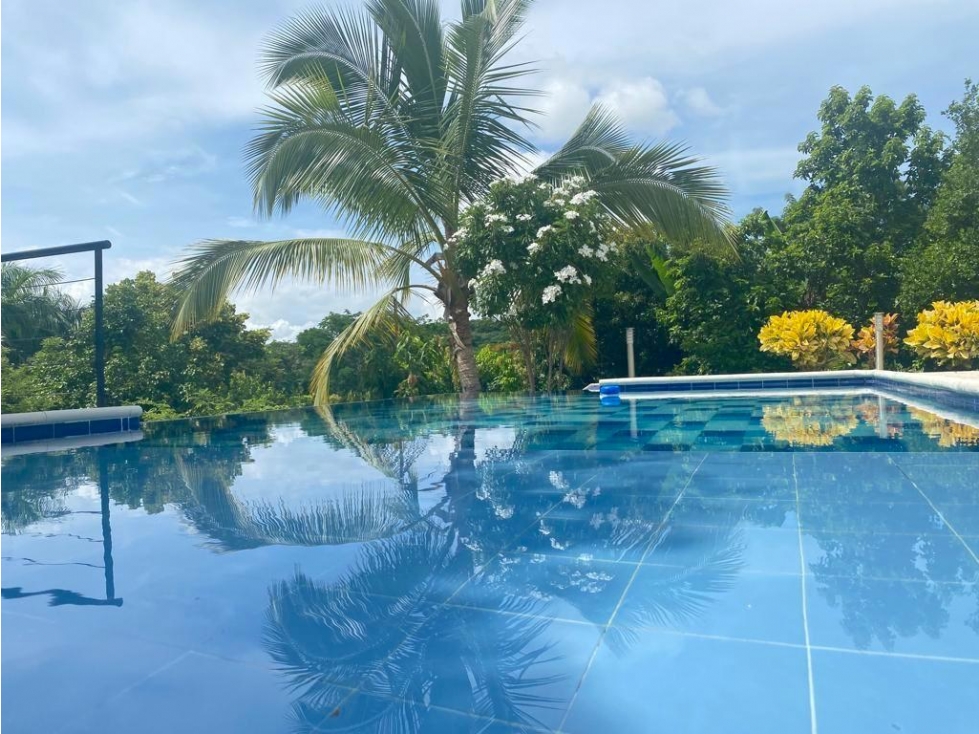 Venta casa campestre Santa Fe cerca al parque, piscina y energía solar — foto 4