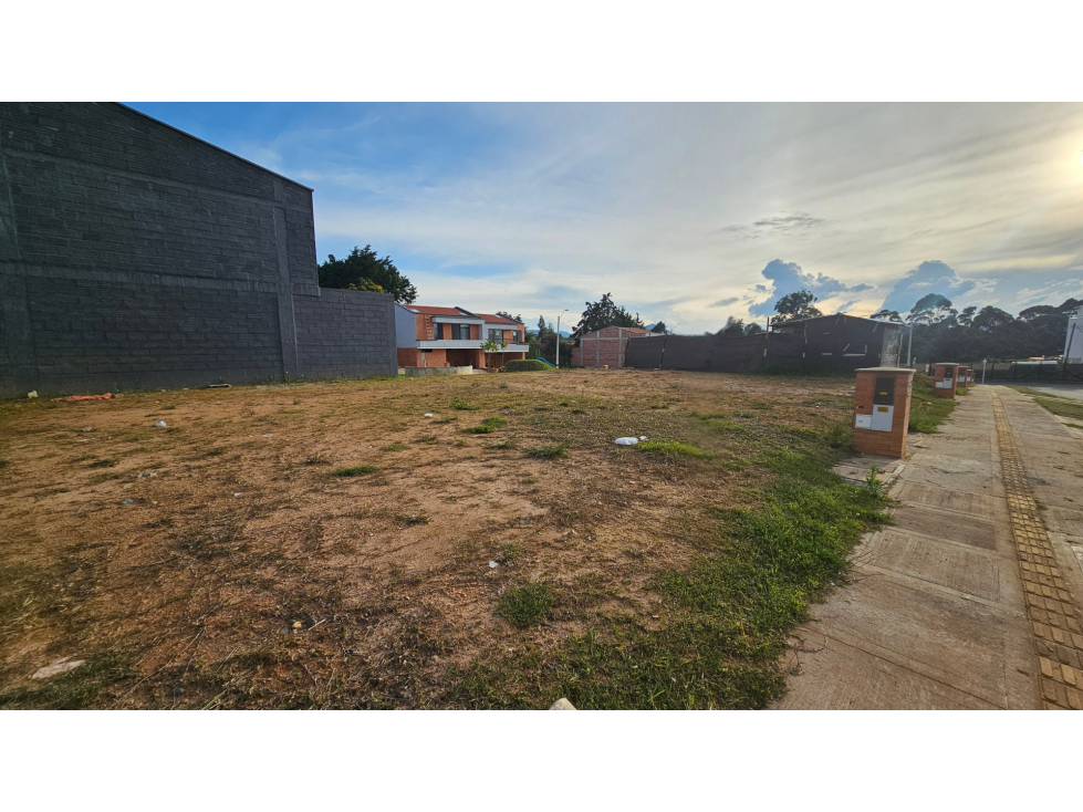 Venta lotes en Rionegro para construir vivienda de dos niveles — foto 2