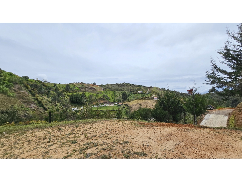 Venta lote San Vicente, Antioquia con agua natural y vista campestre — foto 4