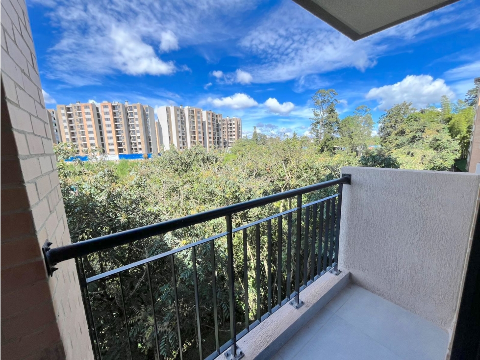 Venta de apartamento Rionegro con vista al bosque y precio atractivo