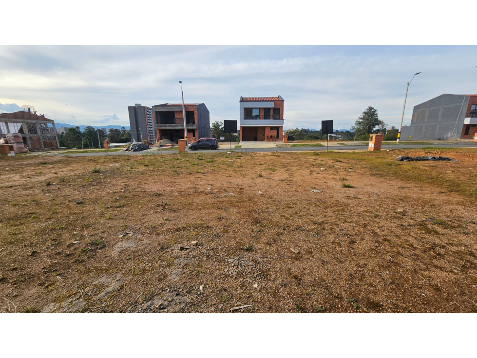 Venta lotes en Rionegro para construir vivienda de dos niveles — foto 3