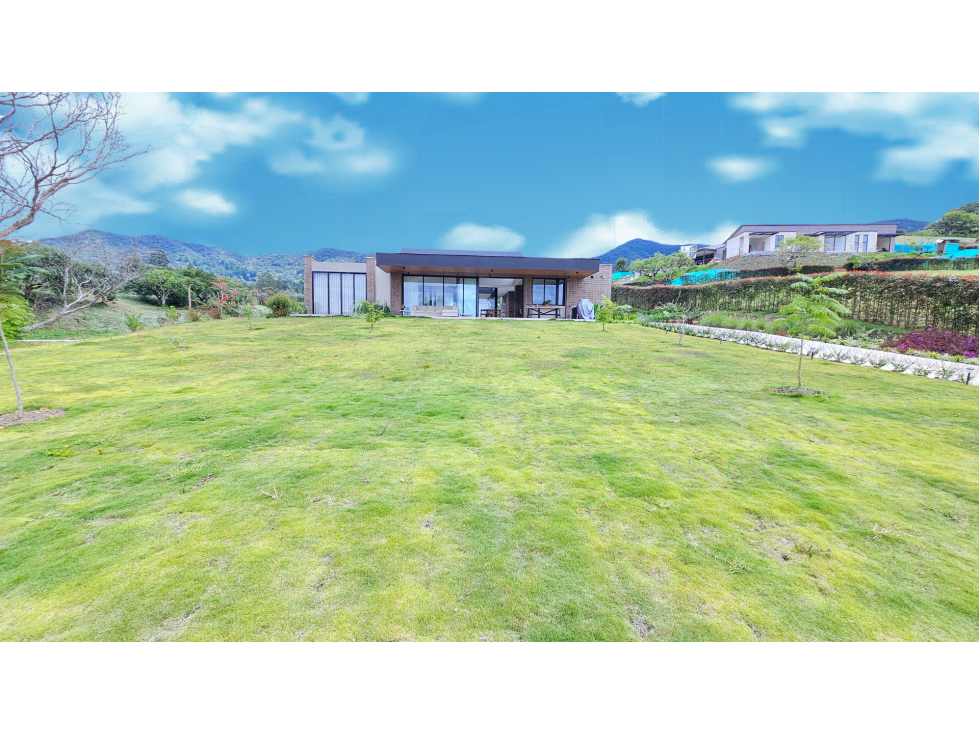 Venta de casa campestre en La Ceja con lote amplio y vista campestre — foto 3