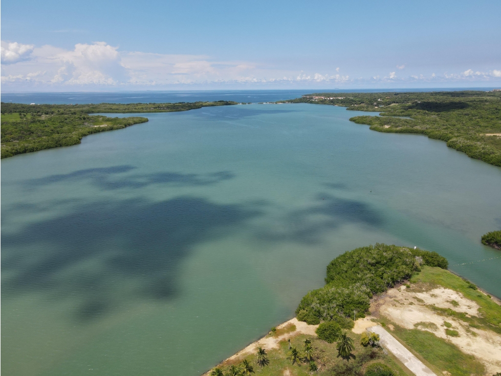 Lote VENTA de 2.571 sobre CIENAGA PORTONAITO Marina de Baru Cartagena — foto 5