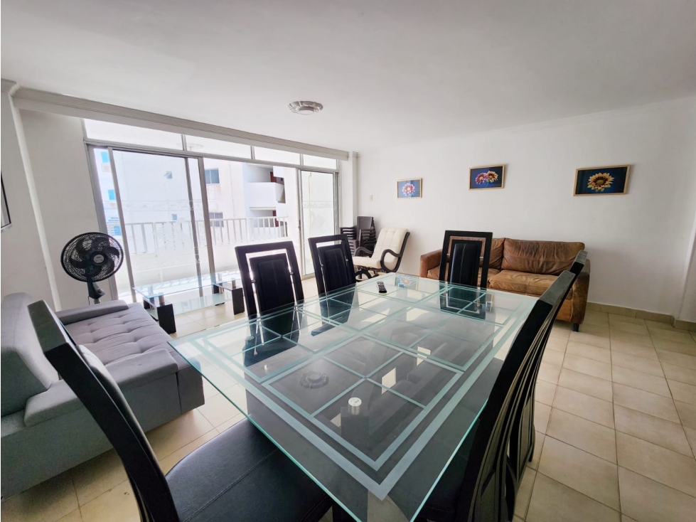 VENTA APARTAMENTO 3 HABITACIONES EN EDIFICIO LAS TRES CARABELAS