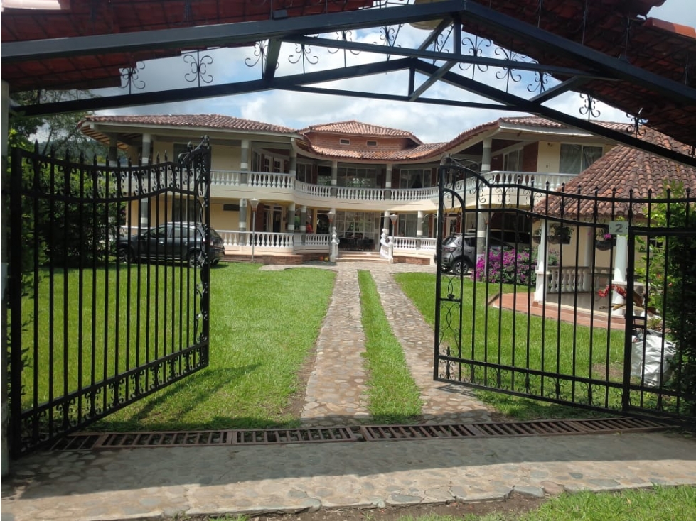VENTA CASA CAMPESTRE O TEMPERADERO EN LA ROCHELA