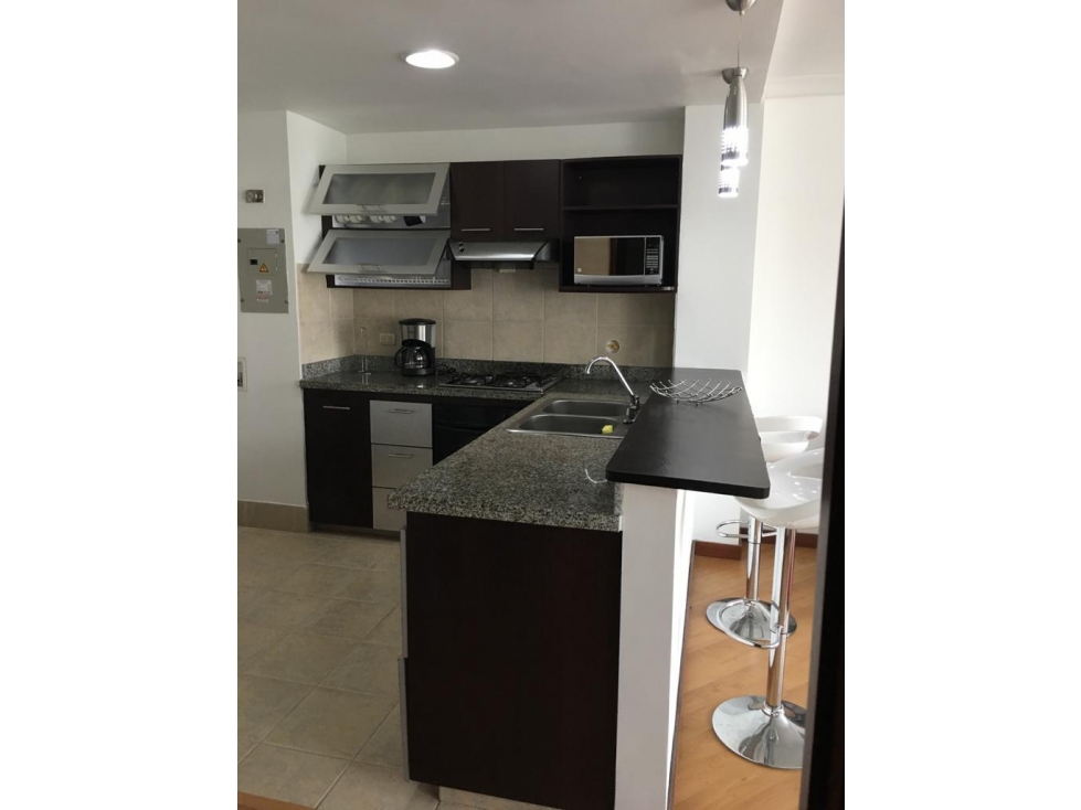 ARRENDAMIENTO APARTAESTUDIO No. 603 AMOBLADO SECTOR GUAYACANES — foto 4
