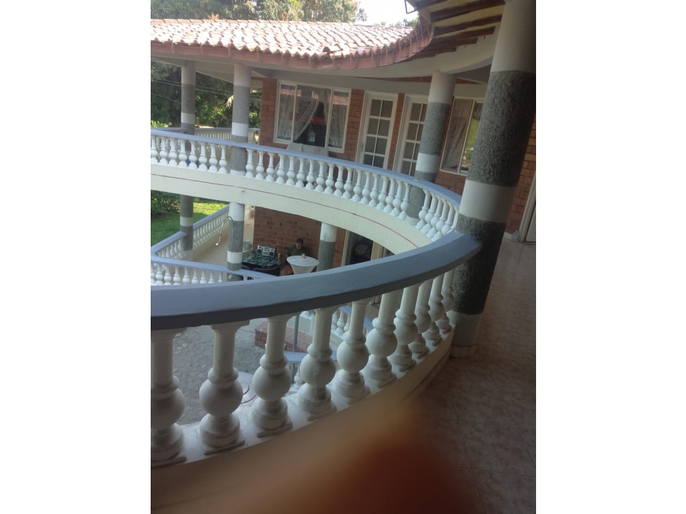VENTA CASA CAMPESTRE O TEMPERADERO EN LA ROCHELA — foto 3