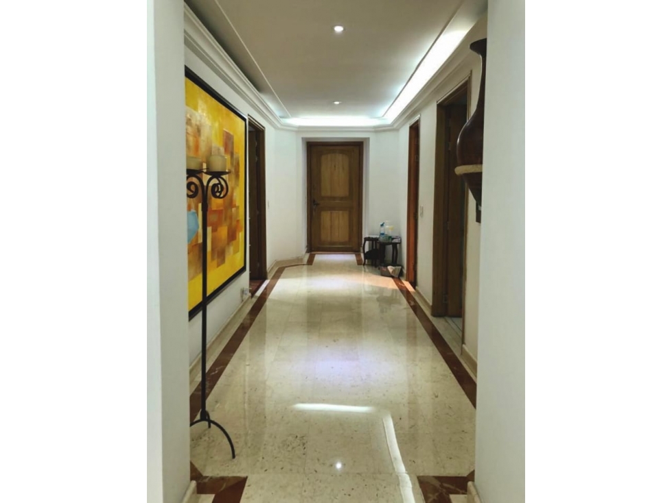 VENDO APARTAMENTO LA CAROLINA — foto 2