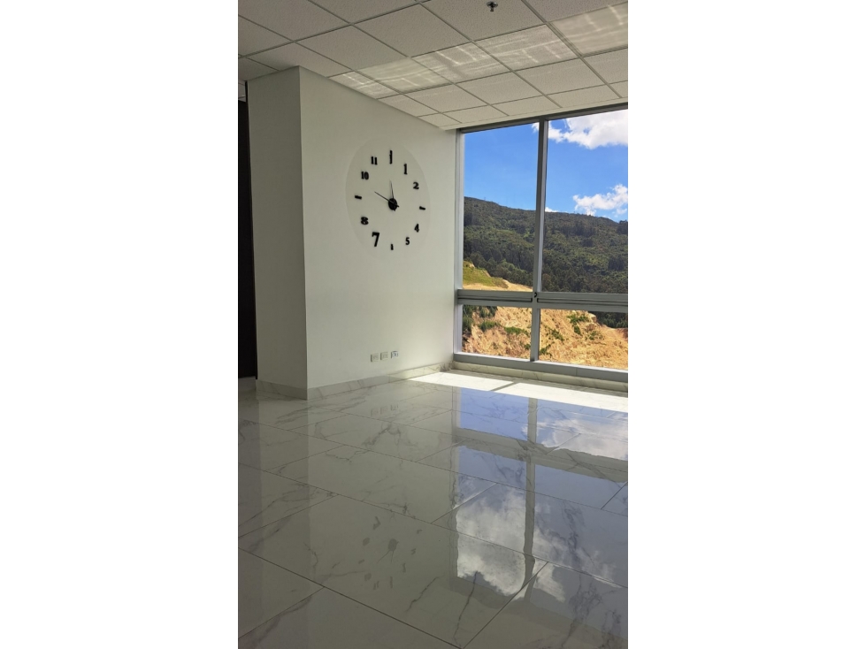 ARRIENDO OFICINA EDIFICIO NORTH POINT - 3