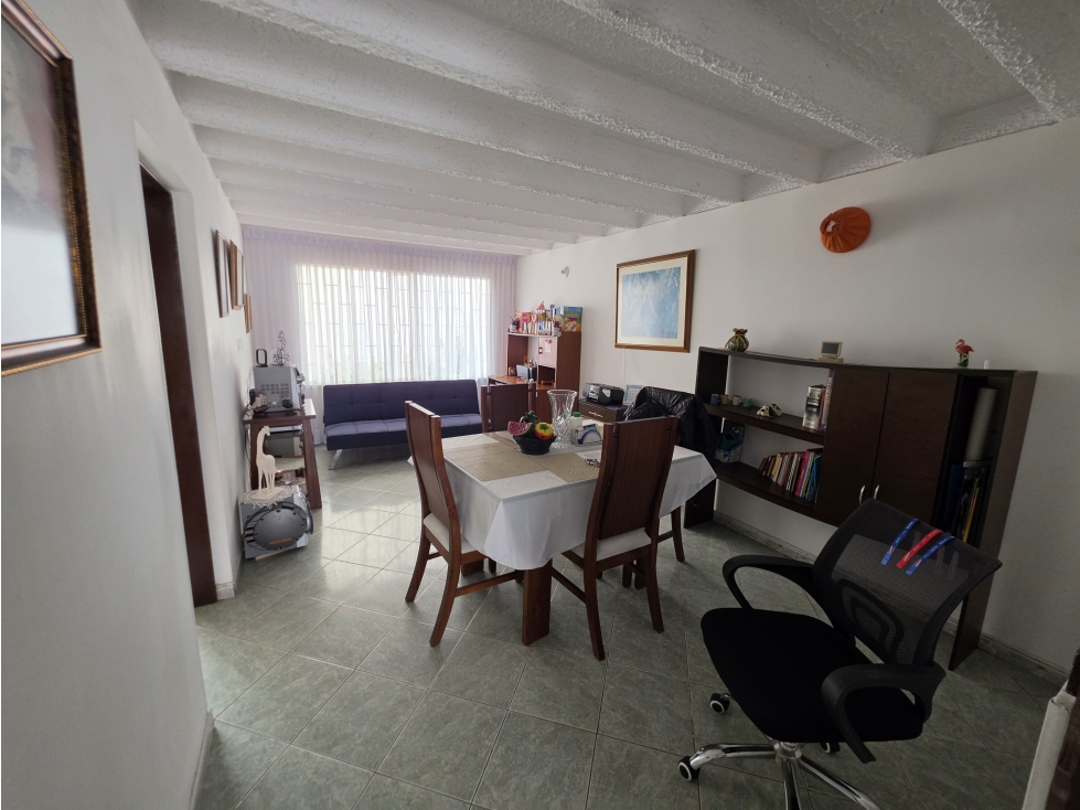 Casa en venta Villa del Prado Bogotá | 3 alcobas y 2 parqueaderos — foto 2